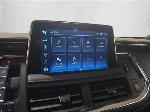 Used 2022 Chevrolet Suburban RST w/ Luxury Package image 23