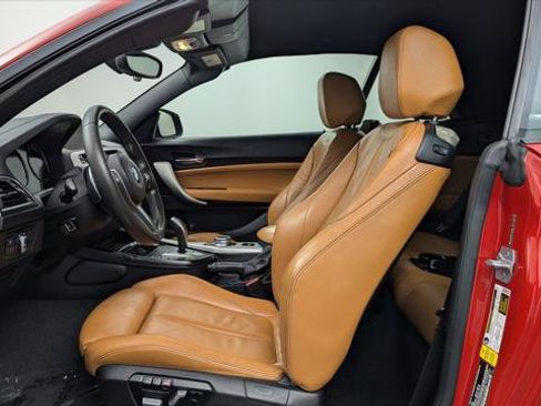 Used 2020 BMW 230i Convertible w/ M Sport Package image 14