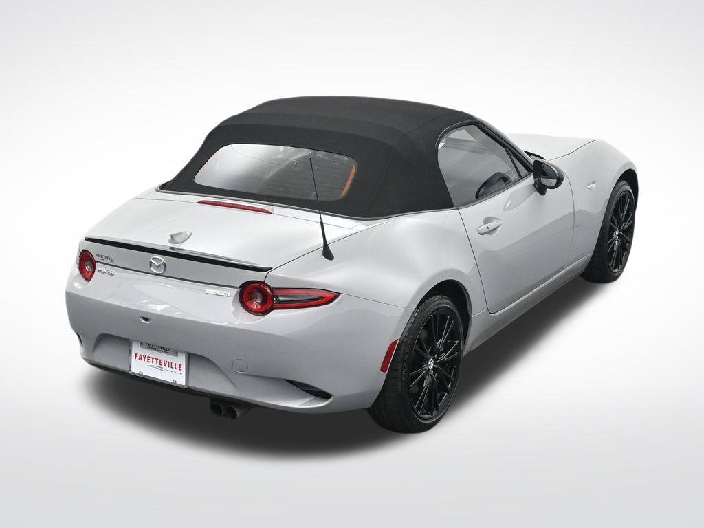 Used 2025 MAZDA MX-5 Miata Club RWD image 23