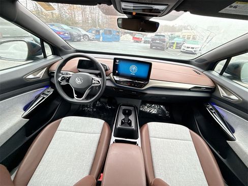 Used 2023 Volkswagen ID.4 Pro image 21