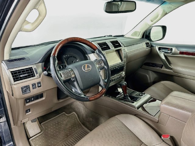 Used 2017 Lexus GX 460 AWD/4WD image 11