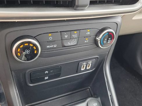 Used 2020 Ford EcoSport S FWD image 22