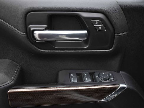 Used 2021 Chevrolet Silverado 1500 LT w/ All Star Edition Plus image 22