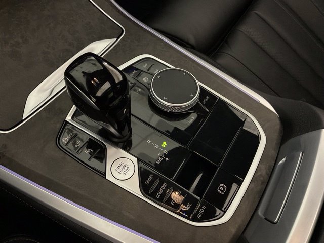 Used 2022 BMW X5 xDrive40i w/ Premium Package AWD/4WD image 20