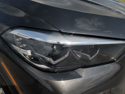 Used 2021 BMW X5 sDrive40i w/ Premium Package 2 image 9