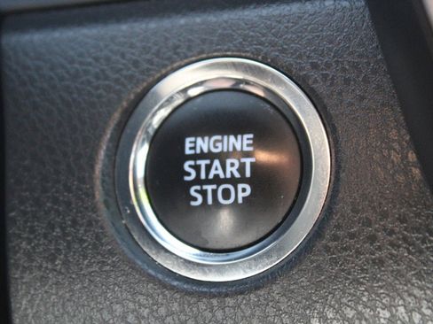 Used 2023 Toyota Camry XSE image 8