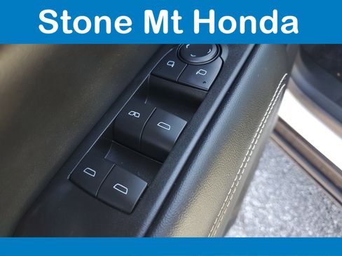 Used 2025 GMC Terrain Elevation image 21