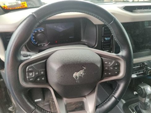 Used 2023 Ford Bronco Wildtrak AWD/4WD image 29