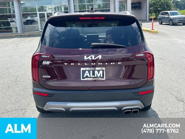 Used 2022 Kia Telluride EX w/ EX Premium Package AWD/4WD image 6