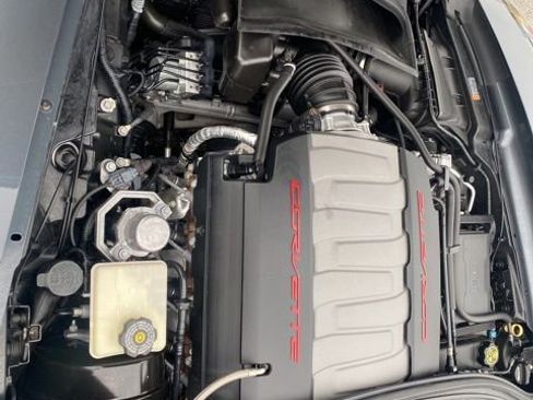 Used 2014 Chevrolet Corvette Stingray Coupe RWD image 37