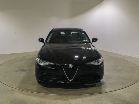 Used 2020 Alfa Romeo Giulia Ti AWD/4WD image 8
