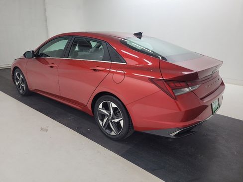 Used 2021 Hyundai Elantra Limited FWD image 5
