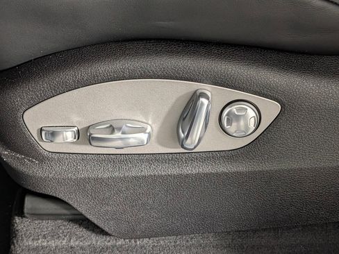 New 2026 Porsche Macan S image 29