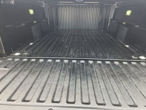 Certified 2025 Toyota Tacoma SR5 image 33