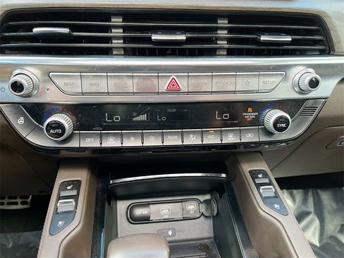 Used 2021 Kia Telluride SX w/ Nightfall Edition Package image 16