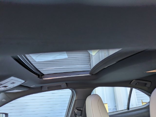 Used 2025 Lexus UX 300h FWD w/ Cold Area Package image 18