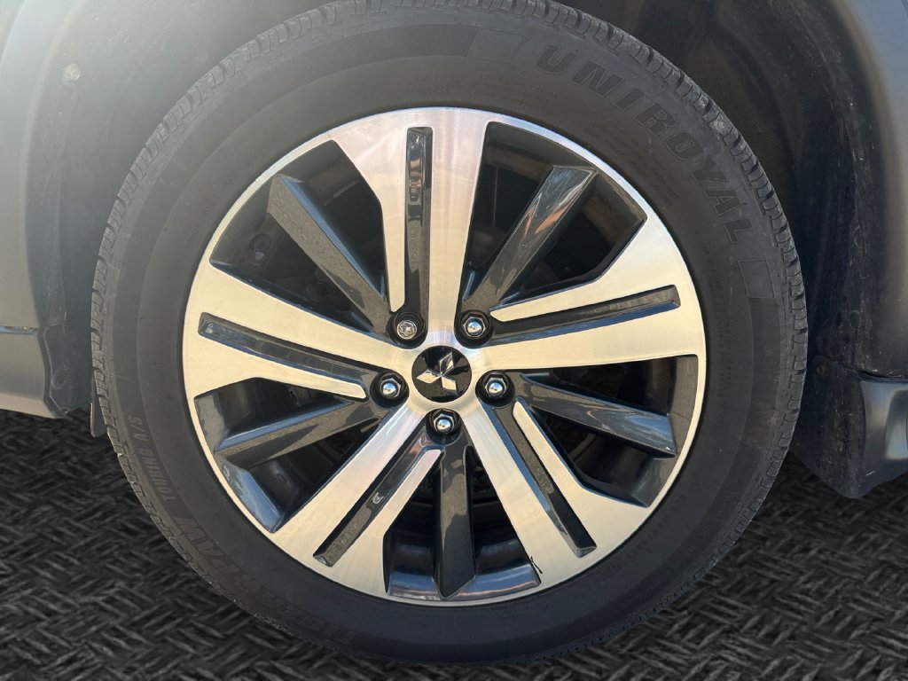Used 2021 Mitsubishi Outlander Sport ES AWD/4WD image 11