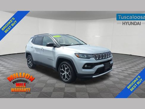 Used 2024 Jeep Compass Limited AWD/4WD image 1