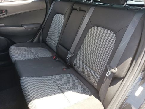 Used 2020 Hyundai Kona SE FWD image 12