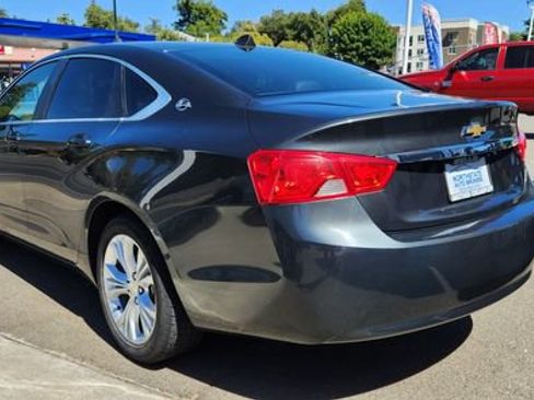 Used 2014 Chevrolet Impala LT image 3