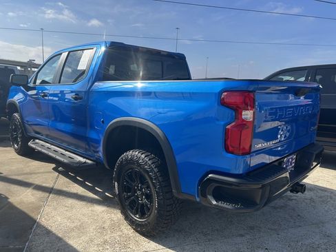 Used 2025 Chevrolet Silverado 1500 ZR2 w/ Technology Package image 7