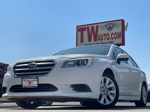 Used 2015 Subaru Legacy 2.5i Premium AWD/4WD image 1