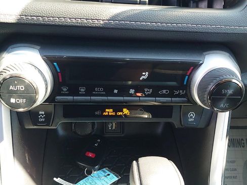 Used 2023 Toyota RAV4 XLE image 22