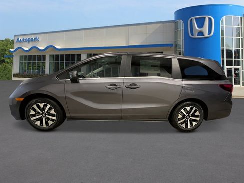 New 2026 Honda Odyssey EX-L image 2