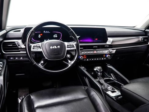 Used 2023 Kia Telluride S w/ S Sunroof Package FWD image 22