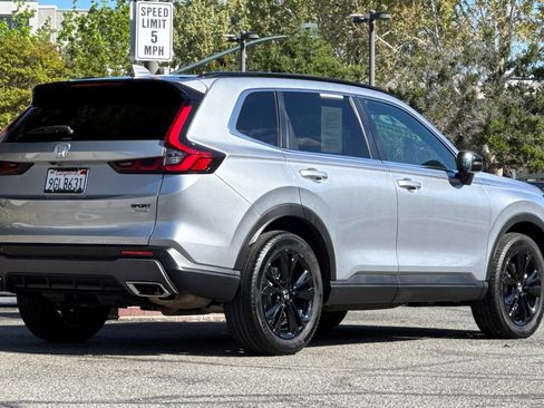 Used 2023 Honda CR-V Sport Touring image 4