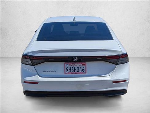 Used 2023 Honda Accord EX image 7