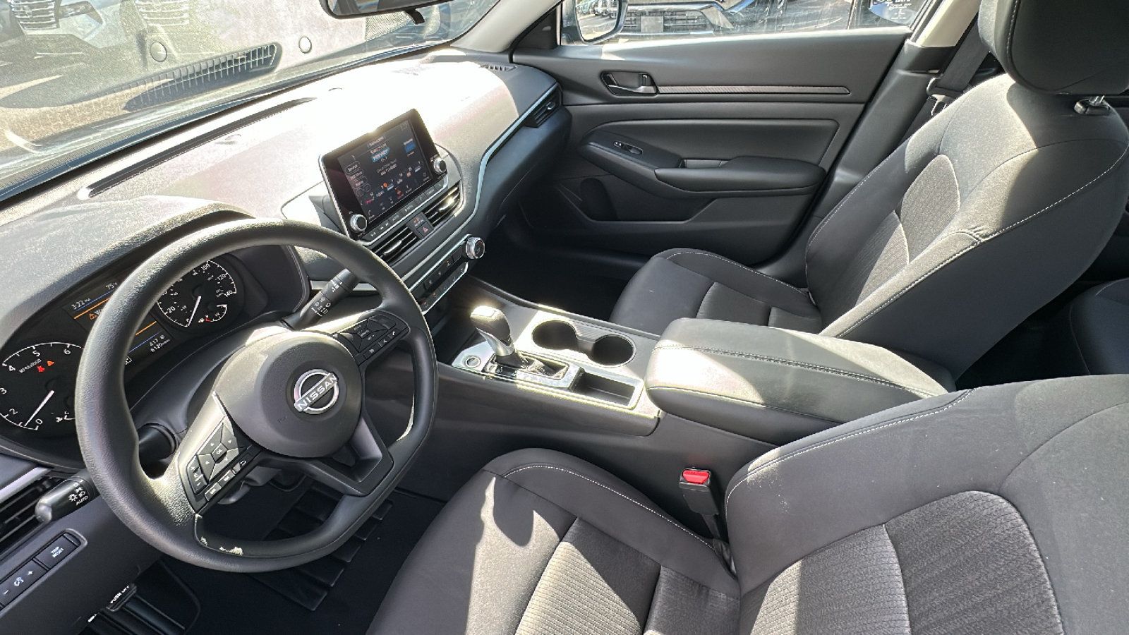 Certified 2025 Nissan Altima 2.5 S FWD image 20