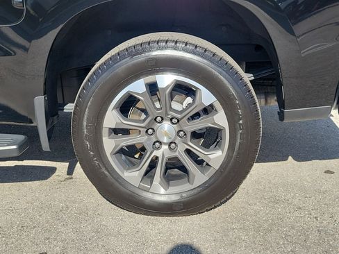 Used 2025 Chevrolet Silverado 1500 High Country image 26