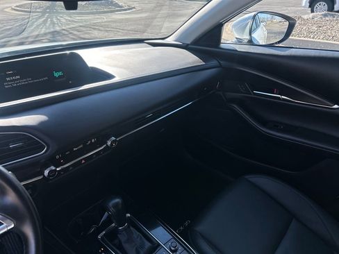 Used 2022 MAZDA CX-30 AWD 2.5 S w/ Preferred Package image 19
