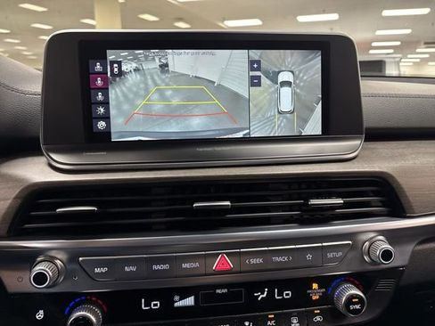Used 2021 Kia Telluride SX w/ SX Prestige Package image 27
