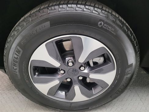 Used 2022 Jeep Grand Cherokee Limited 4xe image 31