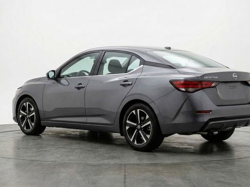 Used 2025 Nissan Sentra SV FWD image 6