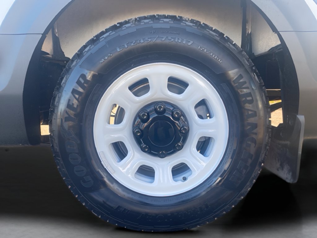 Used 2025 Chevrolet Brightdrop 600 AWD/4WD image 25
