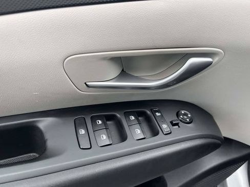 Used 2023 Hyundai Tucson SEL w/ Cargo Package AWD/4WD image 18
