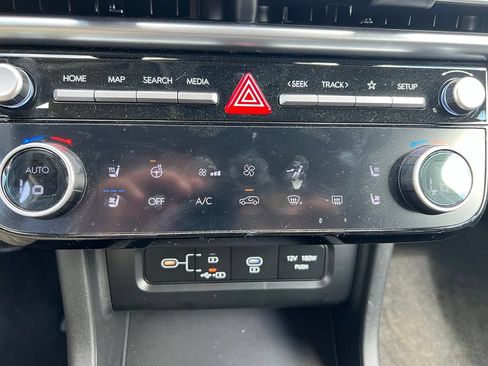 Used 2026 Hyundai Tucson Limited AWD/4WD image 32
