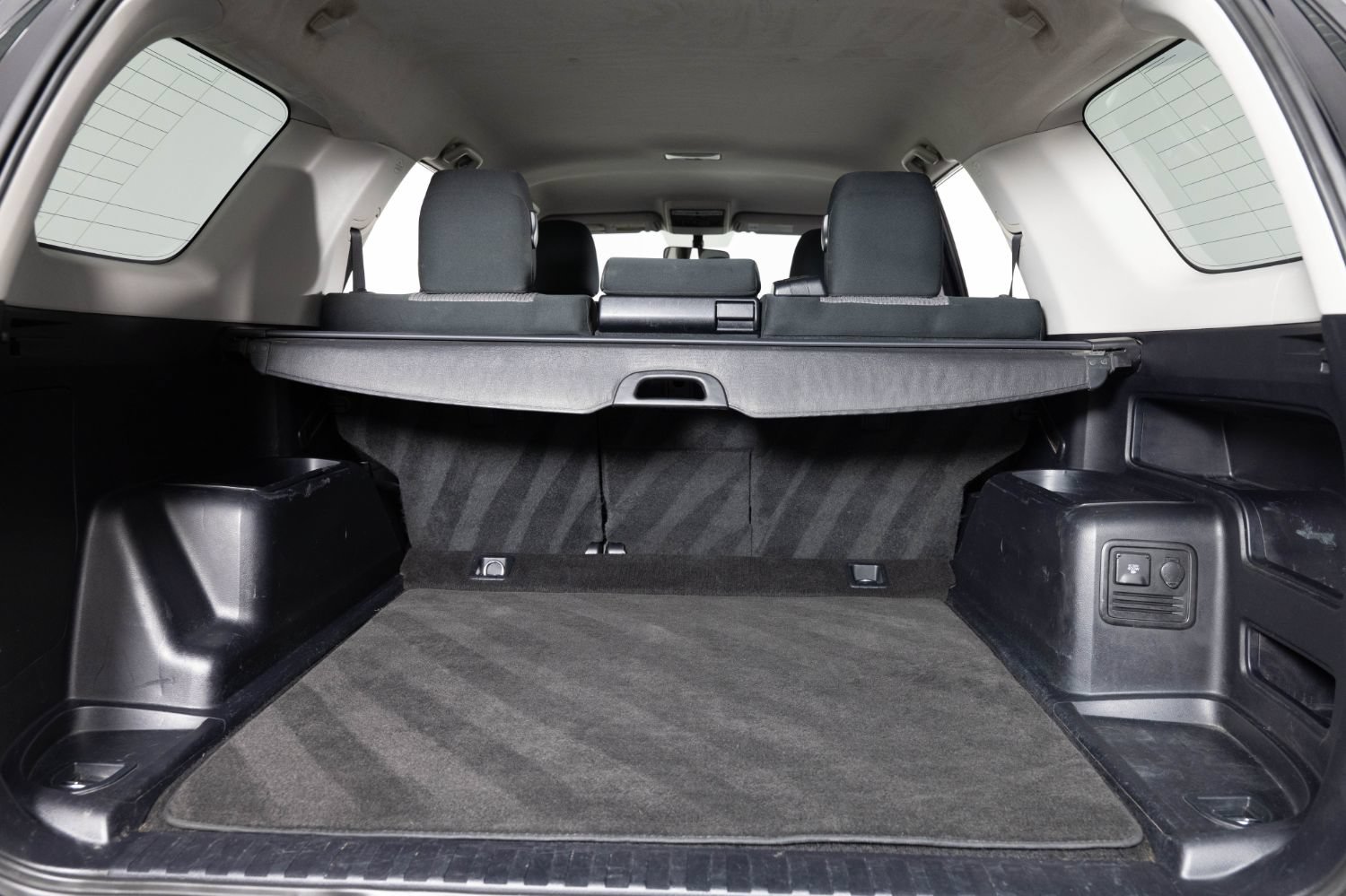 Used 2019 Toyota 4Runner SR5 AWD/4WD image 20
