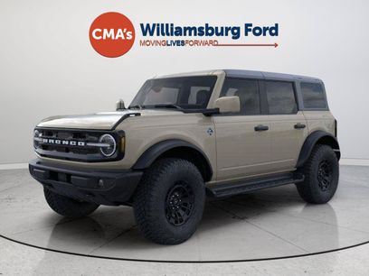 New 2026 Ford Bronco Outer Banks w/ Sasquatch Package
