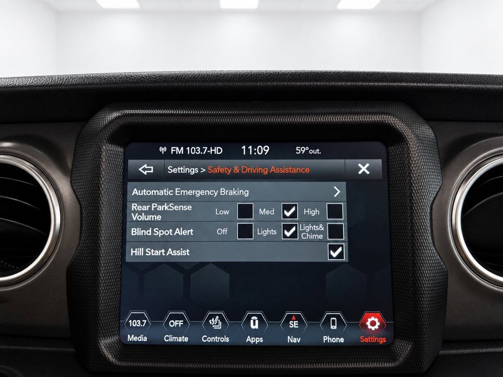 Used 2022 Jeep Wrangler Unlimited Rubicon w/ Advanced Safety Group AWD/4WD image 42
