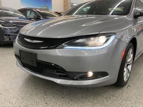 Used 2016 Chrysler 200 S image 34