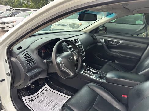 Used 2018 Nissan Altima 2.5 SL FWD image 7