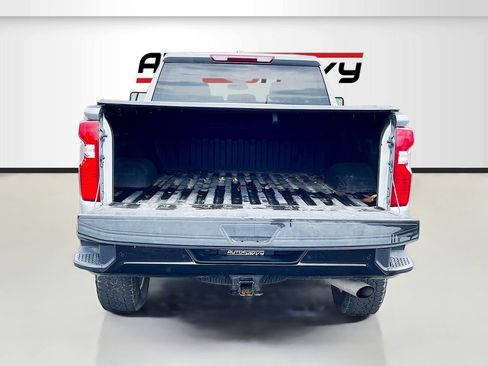 Used 2024 Chevrolet Silverado 2500 Custom w/ Custom Value Package AWD/4WD image 24