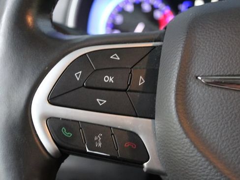 Used 2015 Chrysler 200 Limited w/ Comfort Group FWD image 16
