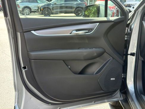 New 2026 Cadillac XT5 Luxury AWD/4WD image 6