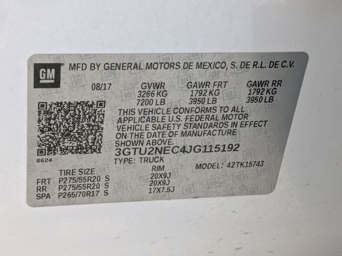 Used 2018 GMC Sierra 1500 SLT w/ SLT Premium Package AWD/4WD image 29