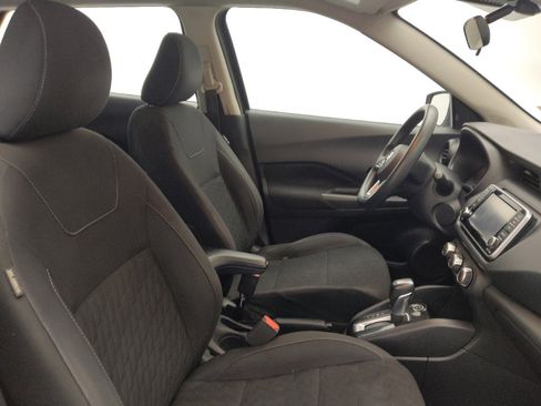 Used 2021 Nissan Kicks S image 21